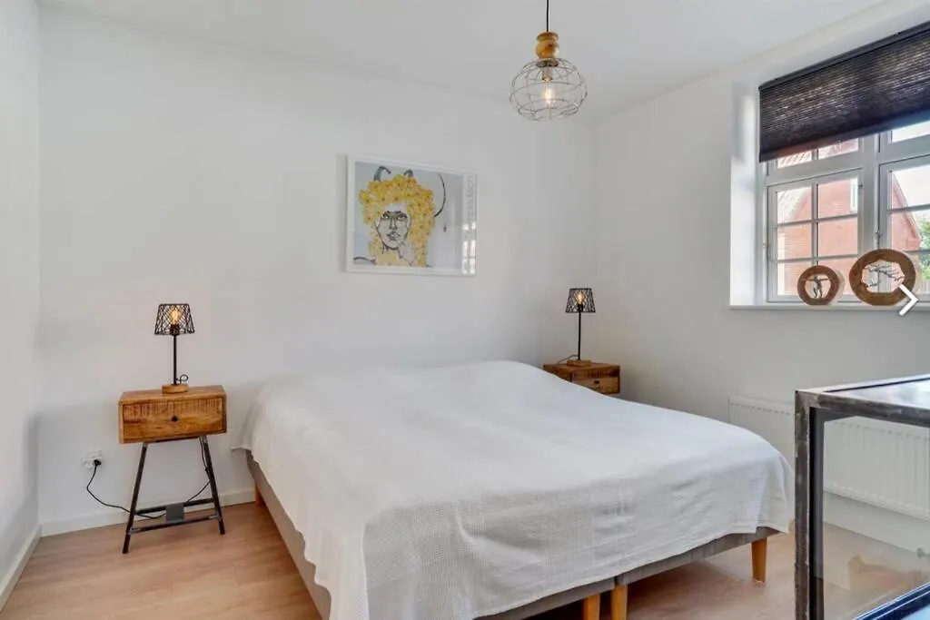 Appartement 2 Centralt Beliggende Og Lyst Indrettet Lejlighed Skagen
