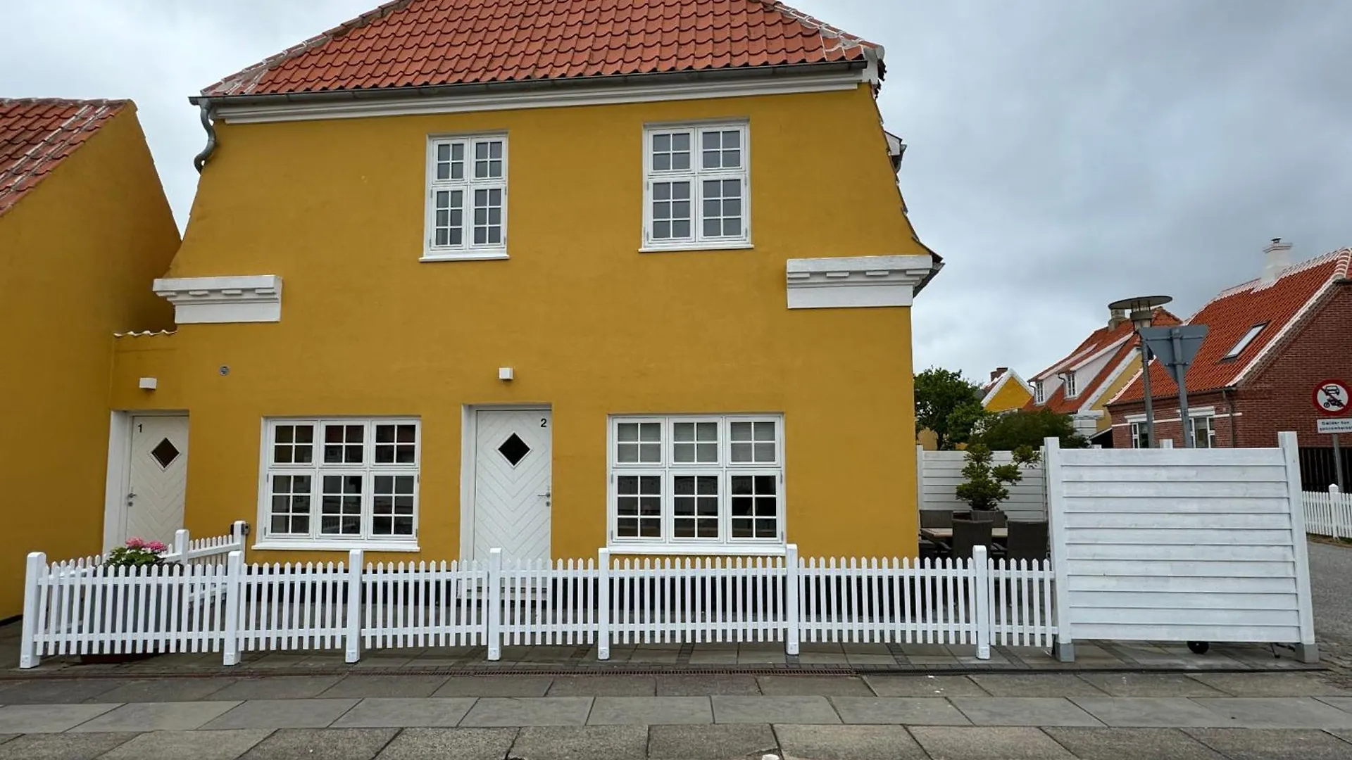 2 Centralt beliggende og lyst indrettet lejlighed Skagen 0*,  Danmark